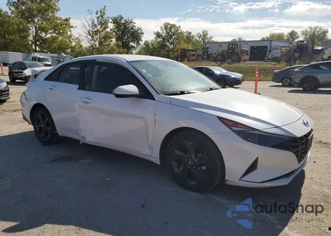2022 Hyundai Elantra Sel from USA, damaged, VIN 5NPLM4AG7NH080136